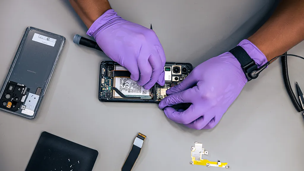 Samsung-Phone-Repair-in-Johannesburg